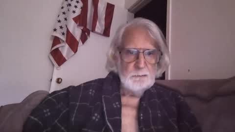 AlphaUniform online show from April 2026 01:51:02 PM