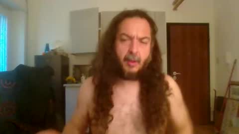 Snapshot of altanboy chatting on May 2026 09:28:02 AM altanboy online show from May 2026 09:28:02 AM