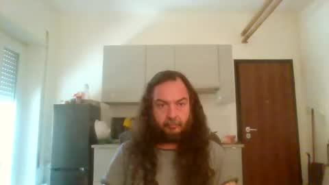 Snapshot of altanboy chatting on May 2026 11:39:01 AM altanboy online show from May 2026 11:39:01 AM
