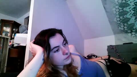 Snapshot of alternativeivy02 chatting on September 2025 02:11:01 PM Ivy online show from September 2025 02:11:01 PM