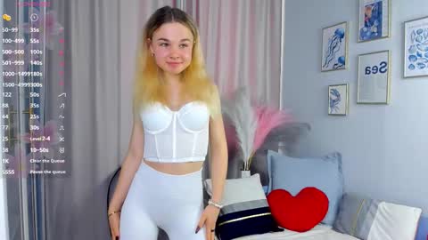 Snapshot of althenabrach chatting on October 2025 09:30:01 AM Betty online show from October 2025 09:30:01 AM