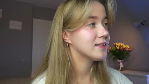 Amelia NEXT STREAM  online show from December 2025 01:42:01 PM