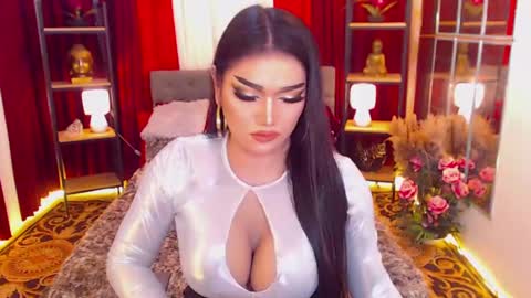 Snapshot of alurajhenson chatting on January 2025 10:37:01 PM Alura Jhenson online show from January 2025 10:37:01 PM