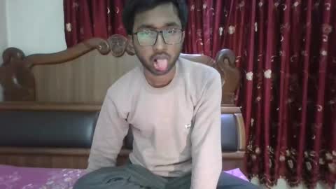 Snapshot of alvin_miler chatting on December 2024 09:39:02 PM alvin miler online show from December 2024 09:39:02 PM