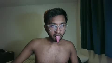 Snapshot of alvin_miler chatting on November 2025 07:03:03 PM alvin miler online show from November 2025 07:03:03 PM