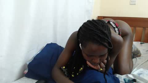 Snapshot of alvine_keji chatting on March 2026 06:24:01 PM Alvine keji online show from March 2026 06:24:01 PM