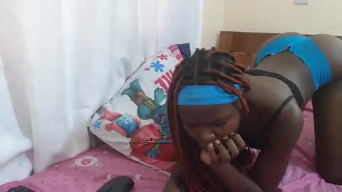 Snapshot of alvine_keji chatting on April 2026 08:20:01 AM Alvine keji online show from April 2026 08:20:01 AM