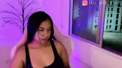 Snapshot of aly_nicc chatting on January 2026 11:31:01 PM Aly online show from January 2026 11:31:01 PM