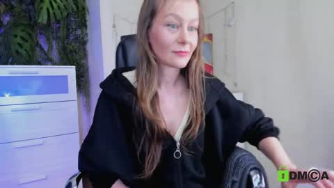 Snapshot of alya__me chatting on May 2026 10:34:02 AM alya__me online show from May 2026 10:34:02 AM