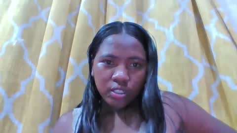 alydiah816442 online show from April 2026 04:01:01 PM