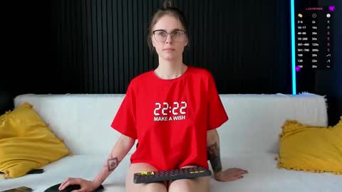 Snapshot of alyona_24 chatting on March 2026 01:16:01 PM Alena online show from March 2026 01:16:01 PM