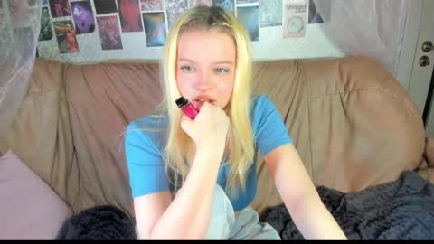 Snapshot of alysameow chatting on March 2026 10:21:02 PM Alysa 7GMT online show from March 2026 10:21:02 PM