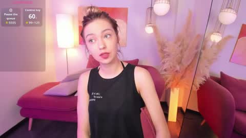 Snapshot of alysiasun chatting on March 2026 03:17:01 PM Alysia online show from March 2026 03:17:01 PM