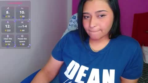 Snapshot of alyson_15 chatting on February 2025 07:37:02 AM Alyson online show from February 2025 07:37:02 AM
