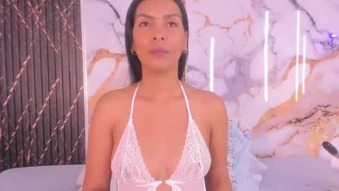 alyson__a online show from April 2026 01:05:02 PM