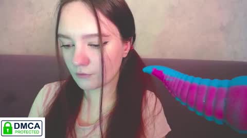 Alyssa online show from October 2025 08:48:01 AM