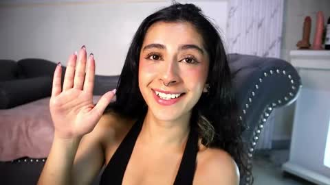 Snapshot of alyssa_joness chatting on May 2026 04:07:01 AM alyssa_joness online show from May 2026 04:07:01 AM