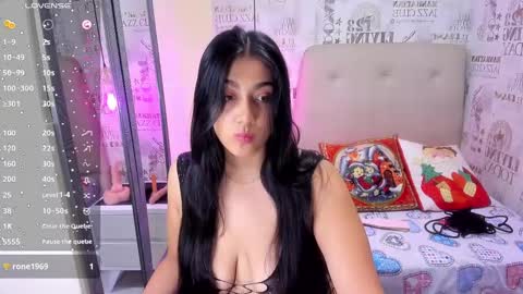 Snapshot of alyssa_park chatting on January 2025 07:13:01 PM ALYSSA online show from January 2025 07:13:01 PM