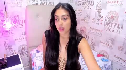 Snapshot of alyssa_park chatting on January 2025 10:34:02 PM ALYSSA online show from January 2025 10:34:02 PM