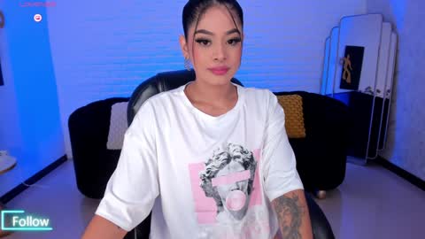 Aly  online show from February 2025 11:51:02 AM