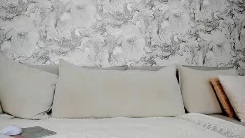 alysamillan online show from January 2025 08:37:01 AM