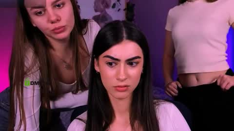 alyssamoan online show from November 2025 02:19:01 PM