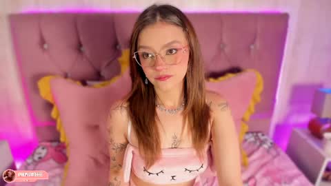 Snapshot of alyy_cut3 chatting on April 2026 09:39:33 PM Alyy online show from April 2026 09:39:33 PM