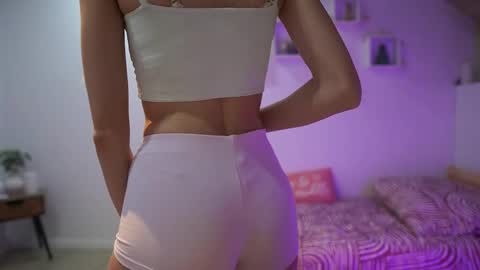 Amai  Liu online show from March 2026 02:01:01 PM