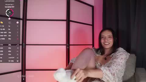 Snapshot of amaisinclair chatting on July 2026 10:08:02 PM Amai Sinclair online show from July 2026 10:08:02 PM