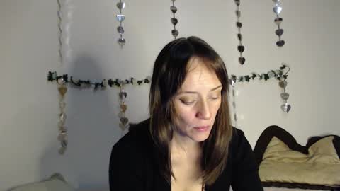 Amalett online show from March 2025 10:04:01 AM