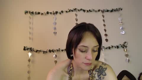 Amalett online show from March 2025 04:14:02 PM