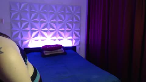 Amalett online show from April 2026 11:24:02 AM