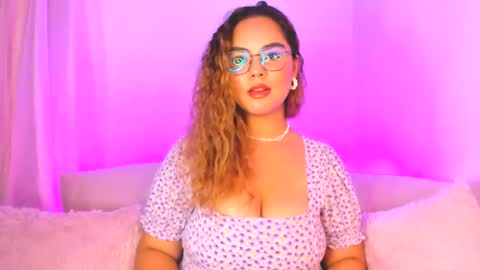 Snapshot of amalia_bennet chatting on March 2025 09:53:01 PM amalia bennet online show from March 2025 09:53:01 PM