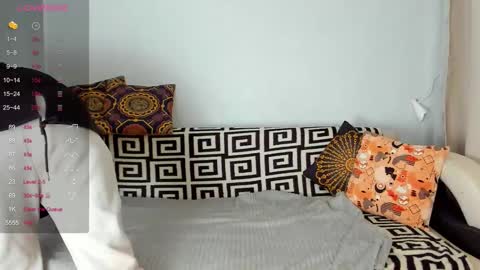 Snapshot of amalia_mio chatting on November 2025 07:41:02 AM Amalia online show from November 2025 07:41:02 AM