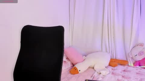 Amalia    real MIA  online show from February 2025 06:51:01 AM