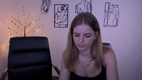 Snapshot of amalialowell chatting on July 2026 09:34:02 AM Amalia online show from July 2026 09:34:02 AM