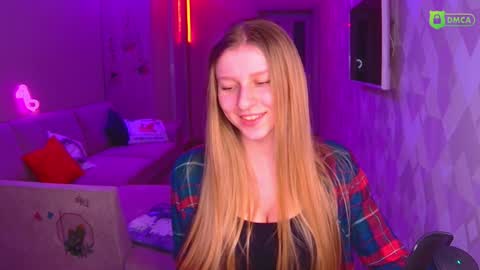 Snapshot of amaliaqueen999 chatting on December 2024 02:53:01 PM Amalia online show from December 2024 02:53:01 PM