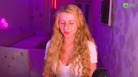 Snapshot of amaliaqueen999 chatting on October 2025 02:21:02 PM Amalia online show from October 2025 02:21:02 PM