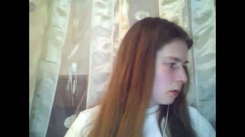 Snapshot of amam656483 chatting on March 2026 07:08:02 PM Dog mama online show from March 2026 07:08:02 PM