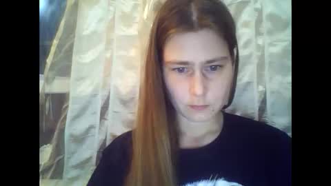 Snapshot of amam656483 chatting on April 2026 06:31:02 PM Dog mama online show from April 2026 06:31:02 PM