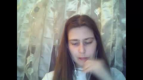 Snapshot of amam656483 chatting on April 2026 07:07:02 PM Dog mama online show from April 2026 07:07:02 PM