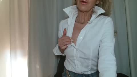 Angel or Demon online show from February 2025 01:11:01 PM