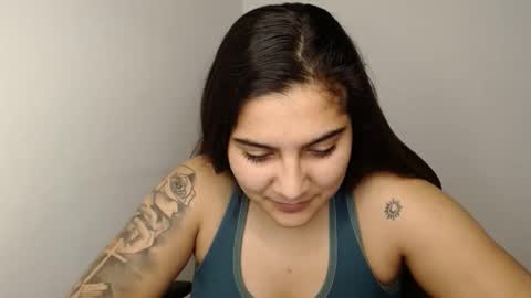 The queen of the biceps  online show from February 2025 08:57:01 PM