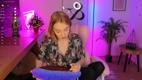 Amanda  fox online show from January 2025 01:47:01 PM