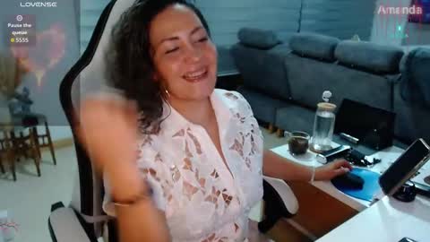  Amanda  online show from February 2026 02:27:01 AM