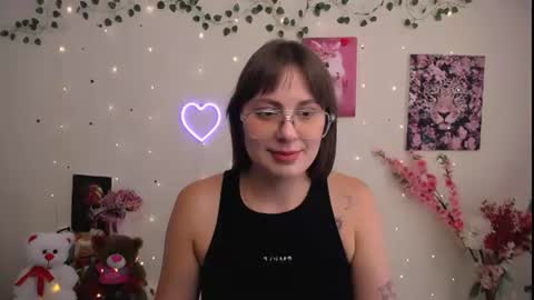 amanda_bright_ online show from July 2026 10:43:01 AM