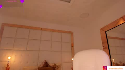 Snapshot of amanda_colin chatting on April 2026 06:41:01 PM Amanda online show from April 2026 06:41:01 PM