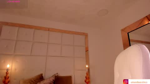 Snapshot of amanda_colin chatting on June 2026 08:42:01 PM Amanda online show from June 2026 08:42:01 PM