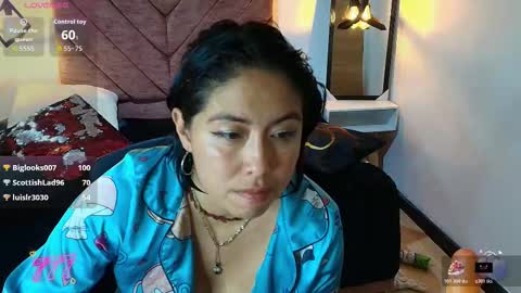 Snapshot of amanda_fox__ chatting on March 2026 08:25:01 AM AMANDA FOX online show from March 2026 08:25:01 AM