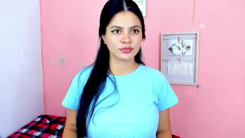 Thalia online show from September 2025 03:43:01 AM